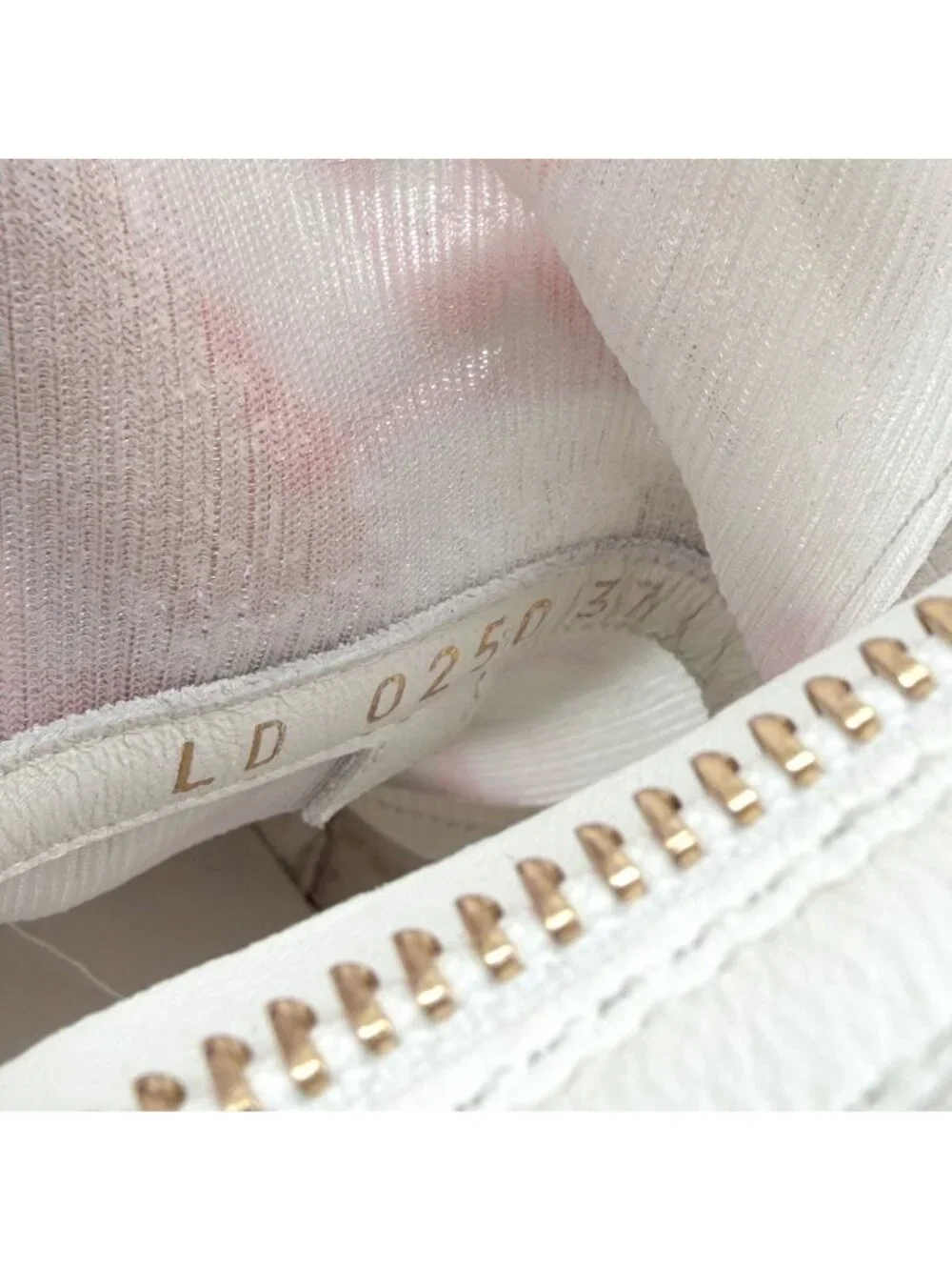 Louis Vuitton Stellar High Top White Pink Mesh Sneaker Boots Size 37 US 7 Women
